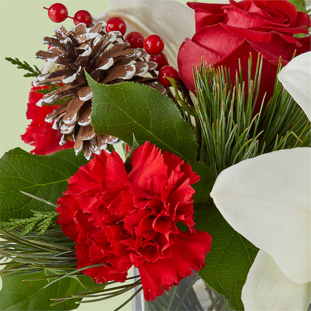 Glistening Icicles Bouquet –  All Season Floral Llc, Saranac Lake NY